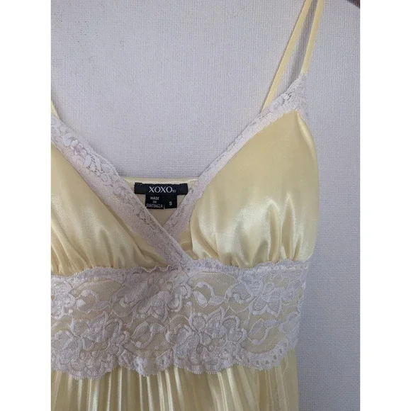 Vintage Y2K XOXO Babydoll Dress Yellow Lace Trim Pleated Slip Romantic Midi - Picture 5 of 11